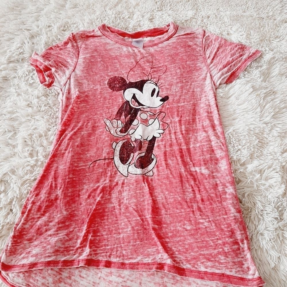 Disney store Minnie Mouse red burnout thin sz medium t shirt
